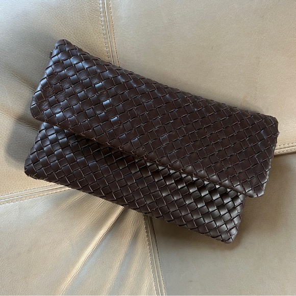 Quince Handbags - Quince Italian Leather Handwoven Convertible Clutch